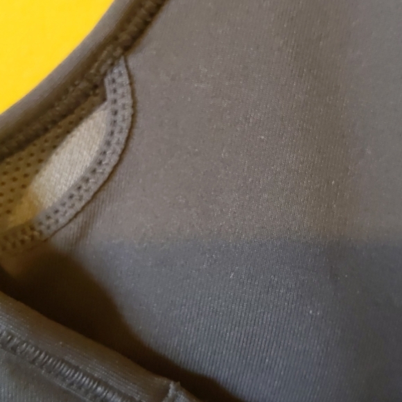 Nike sports bra - Picture 3 of 6